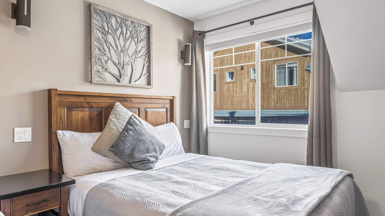 Photo of Bedroom in Harvie Heights