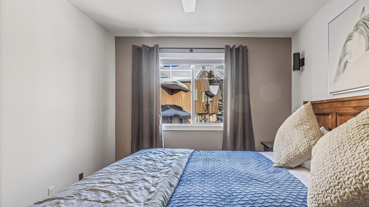 Photo of Bedroom in Harvie Heights