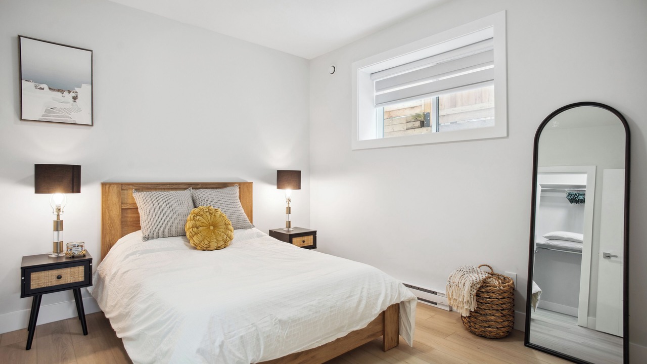 Photo of Bedroom in Central Lonsdale