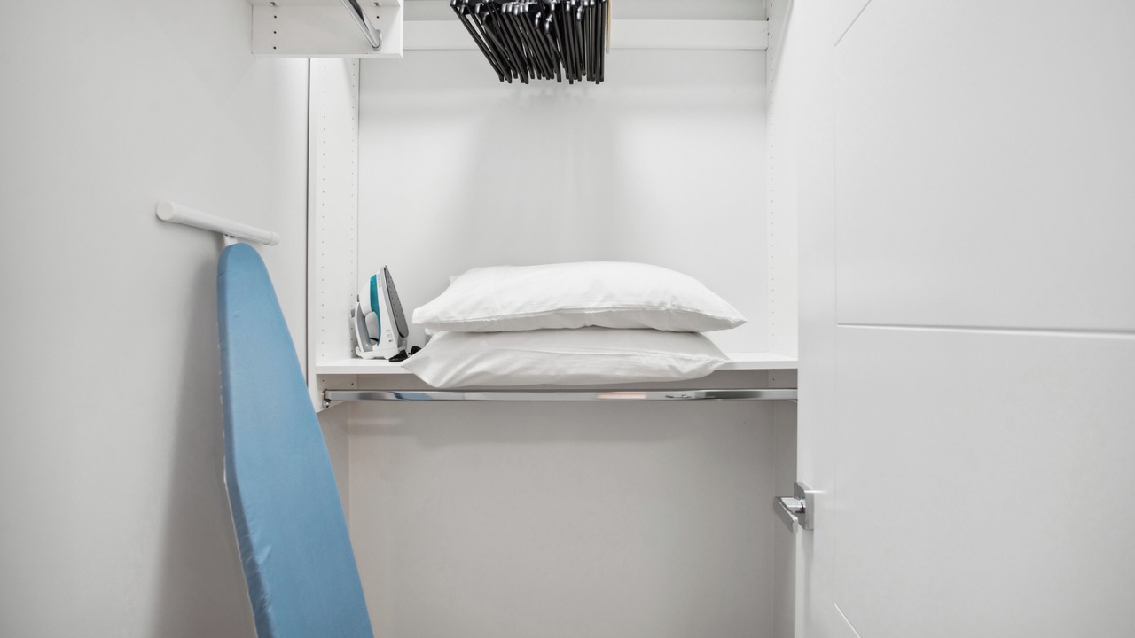 Photo of Bedroom in Central Lonsdale