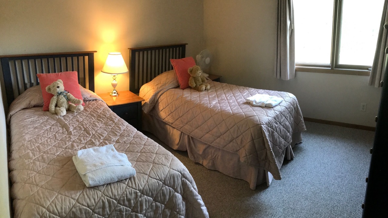 Photo of Bedroom in Honey Harbour