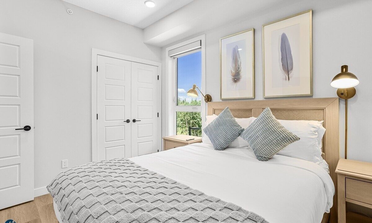Photo of Bedroom in Dead Man's Flats