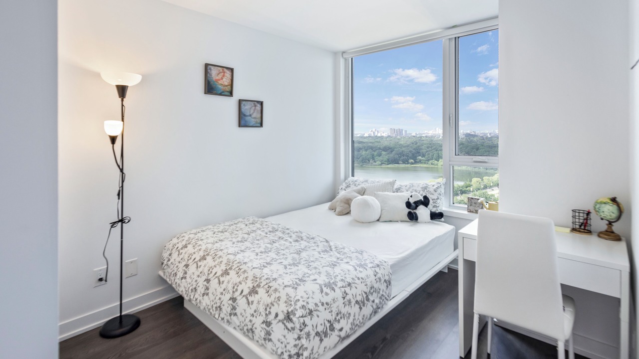 Photo of Bedroom in Swansea