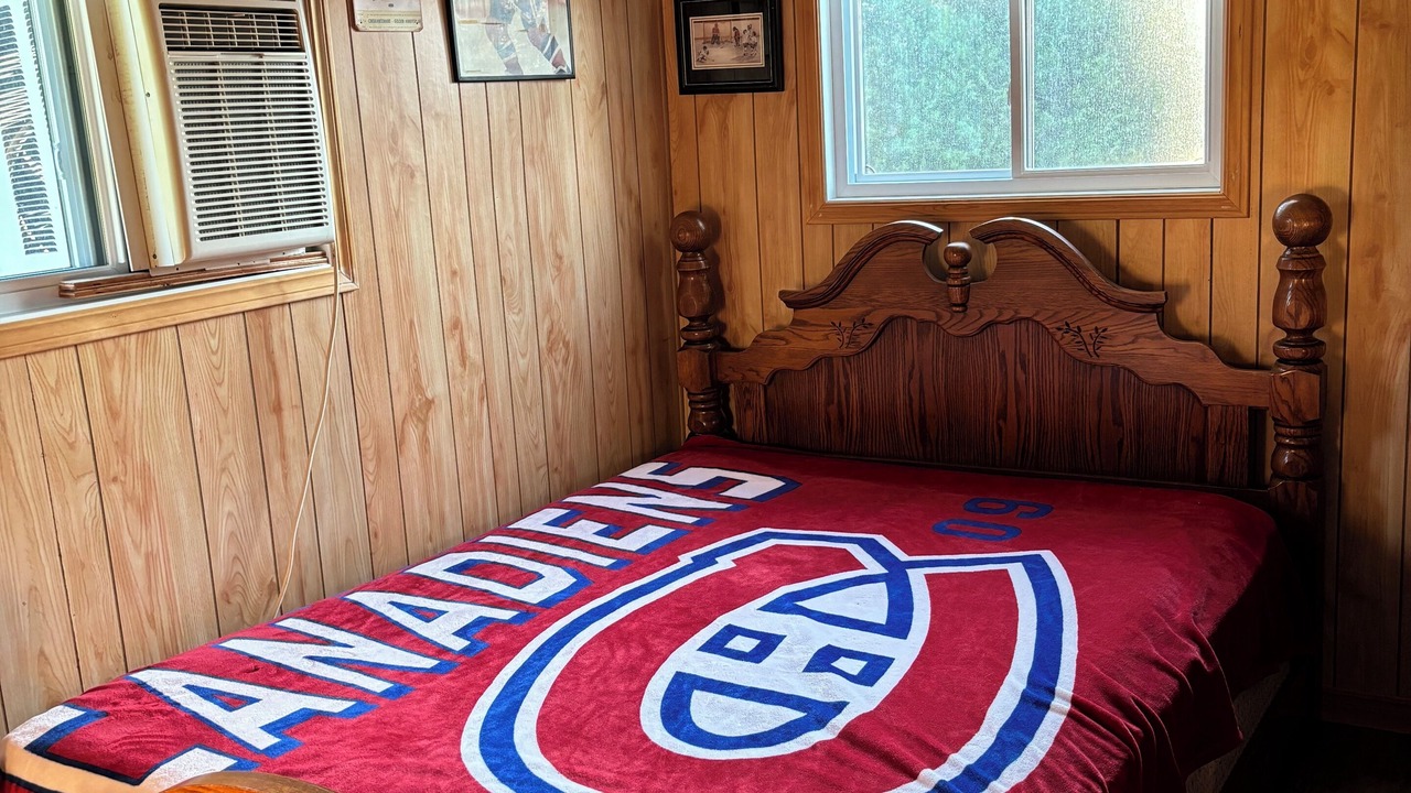 Photo of Bedroom in Moonbeam