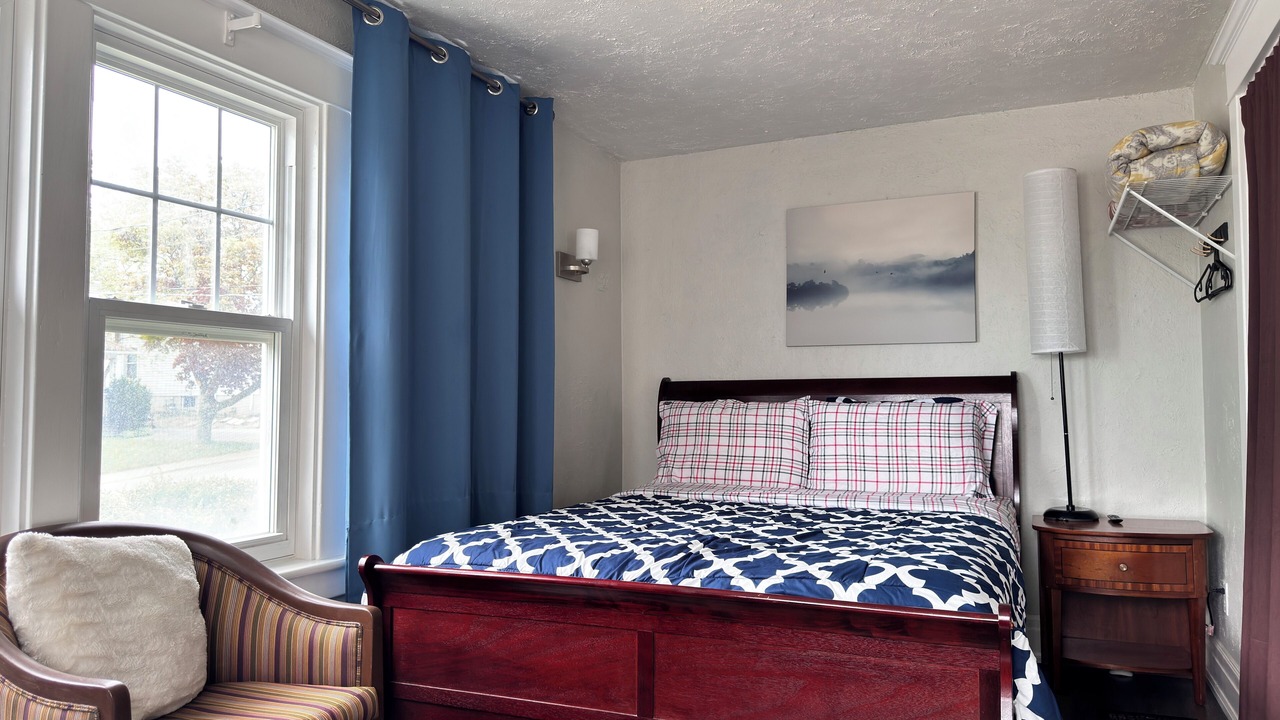Photo of Bedroom in Niagara Falls