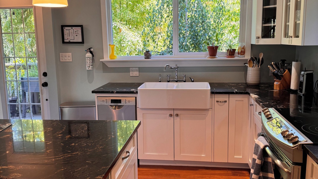 Photo of Kitchen in Metchosin