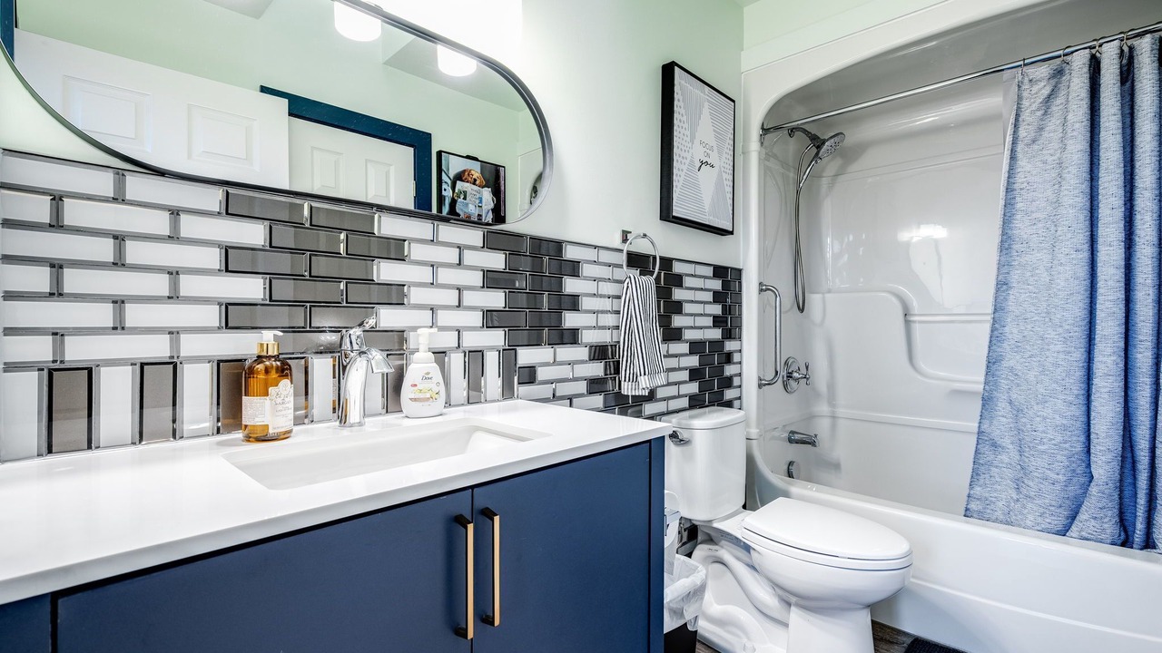 Photo of Bathroom in Leamington