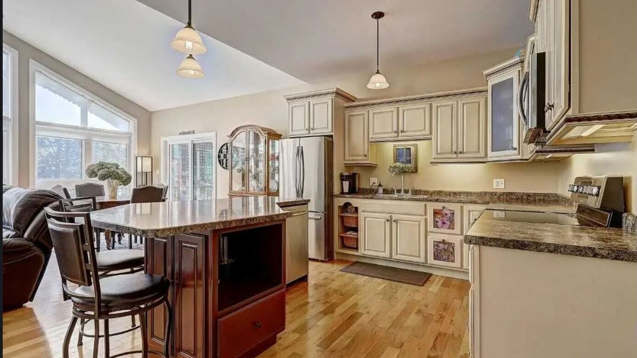Photo of Kitchen in Cramahe