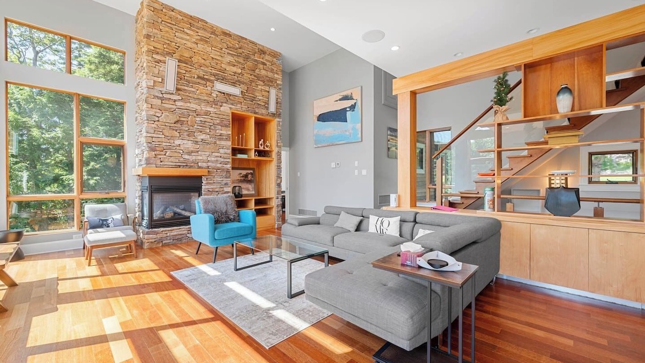 Photo of Livingroom in Hammonds Plains