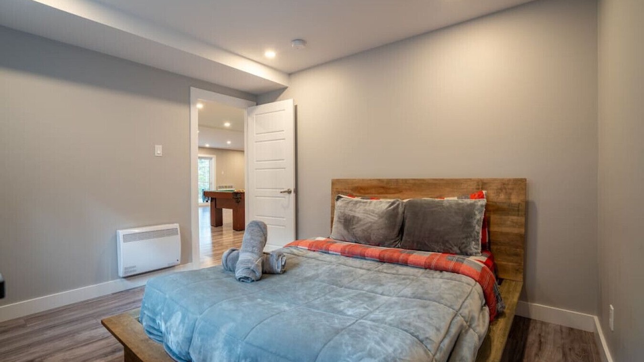 Photo of Bedroom in Saint-Jean-de-Matha