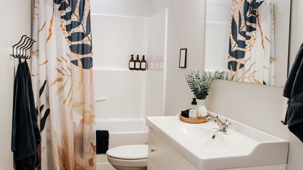 Photo of Bathroom in Otter Point