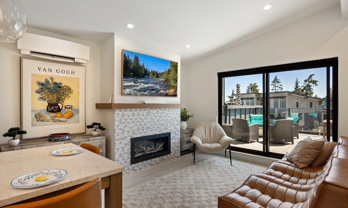 Photo of Livingroom in Black Creek