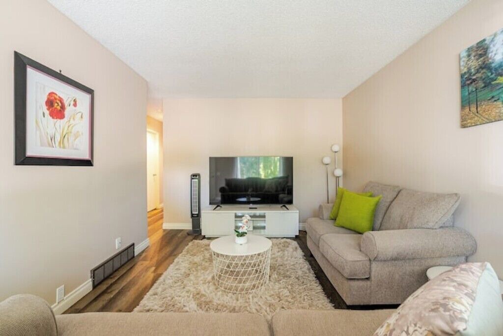 Photo of Livingroom in Southwest Calgary