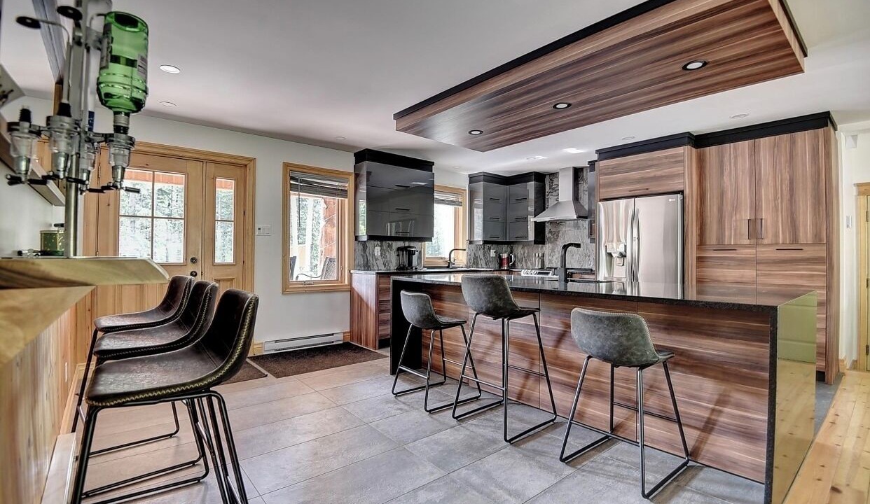 Photo of Kitchen in Saint-Michel-des-Saints