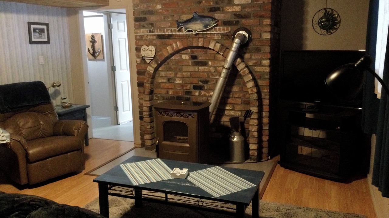 Photo of Bedroom in North Cowichan