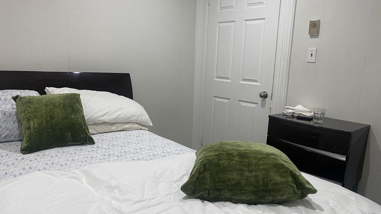 Photo of Bedroom in Bowmanville