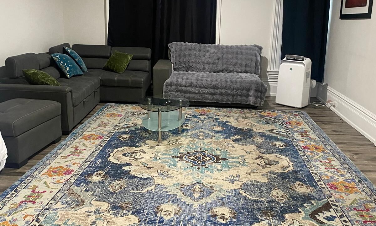 Photo of Livingroom in Bowmanville