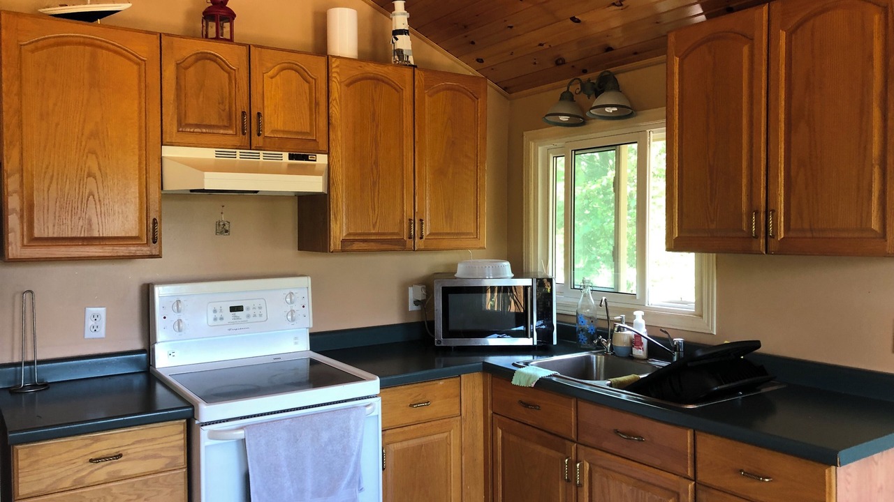 Photo of Kitchen in South Bruce Peninsula