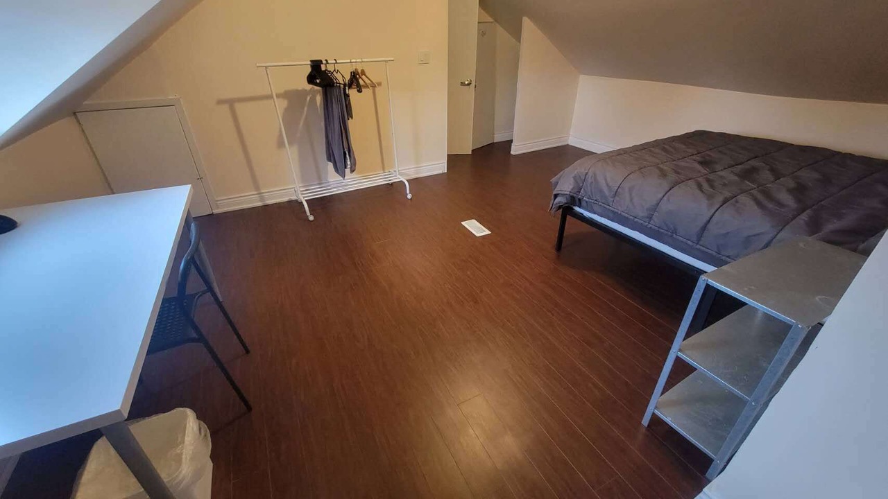 Photo of Bedroom in Dovercourt Park
