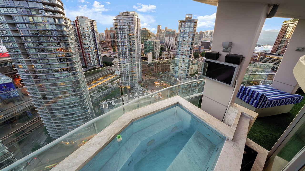 Photo of Outdoor in Crosstown