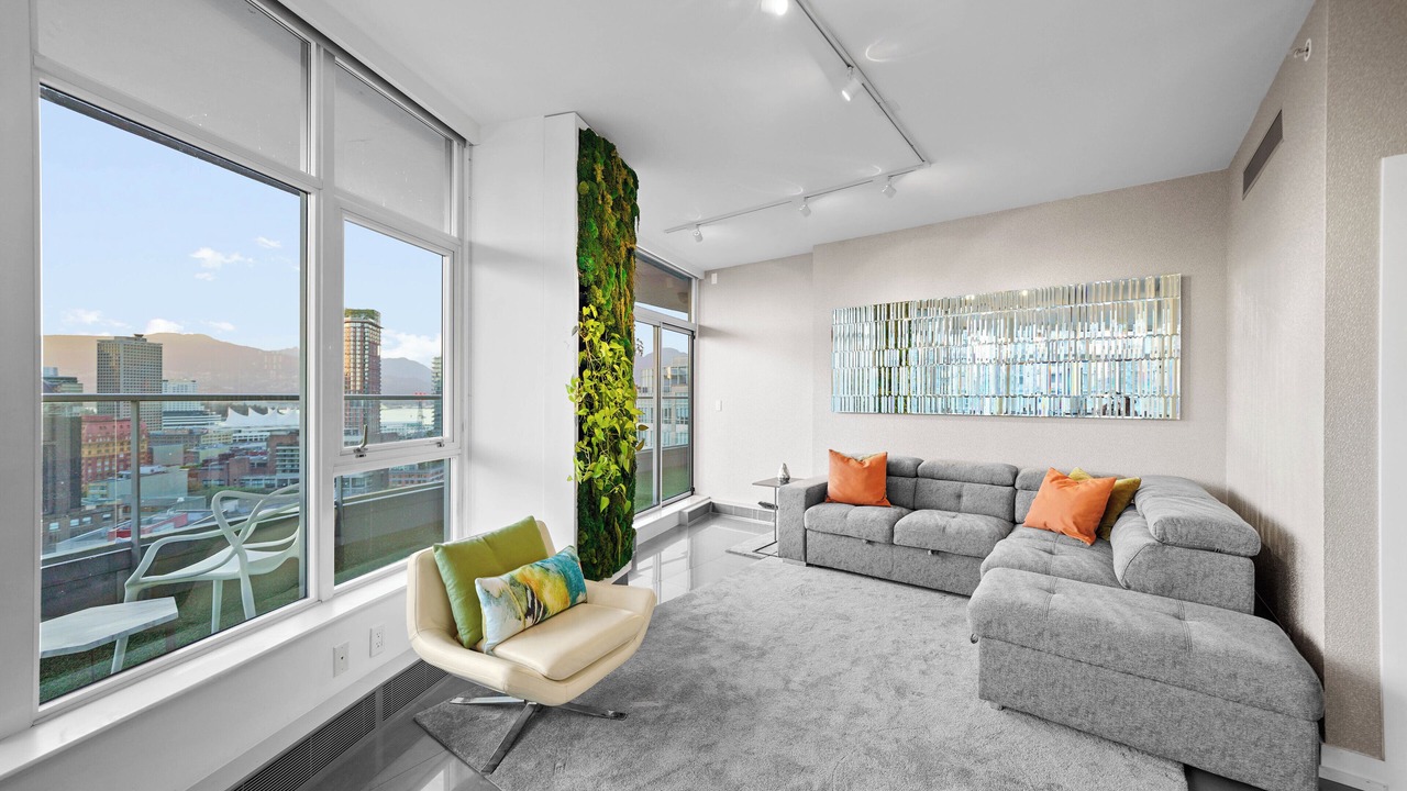 Photo of Livingroom in Crosstown