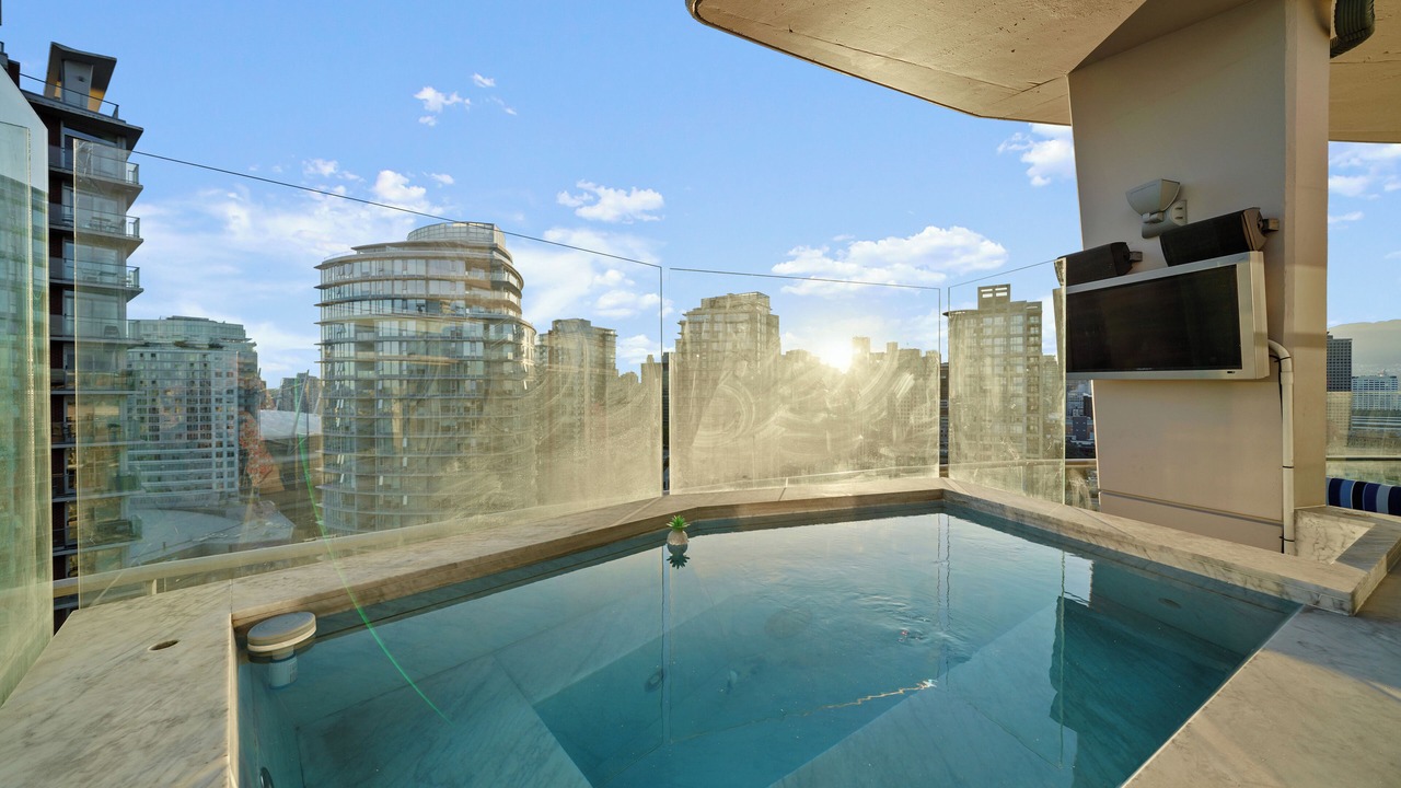 Photo of Outdoor in Crosstown