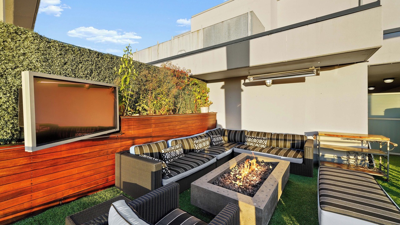 Photo of Outdoor in Crosstown