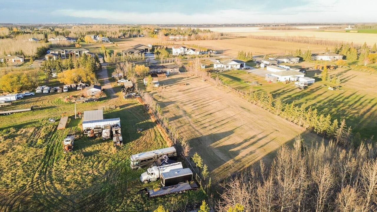 Photo of Outdoor in Nisku