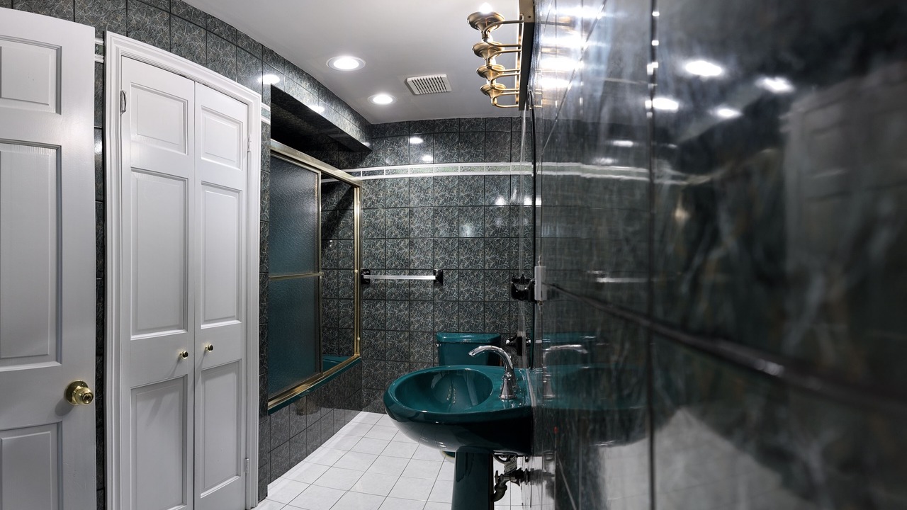 Photo of Bathroom in Walkerville