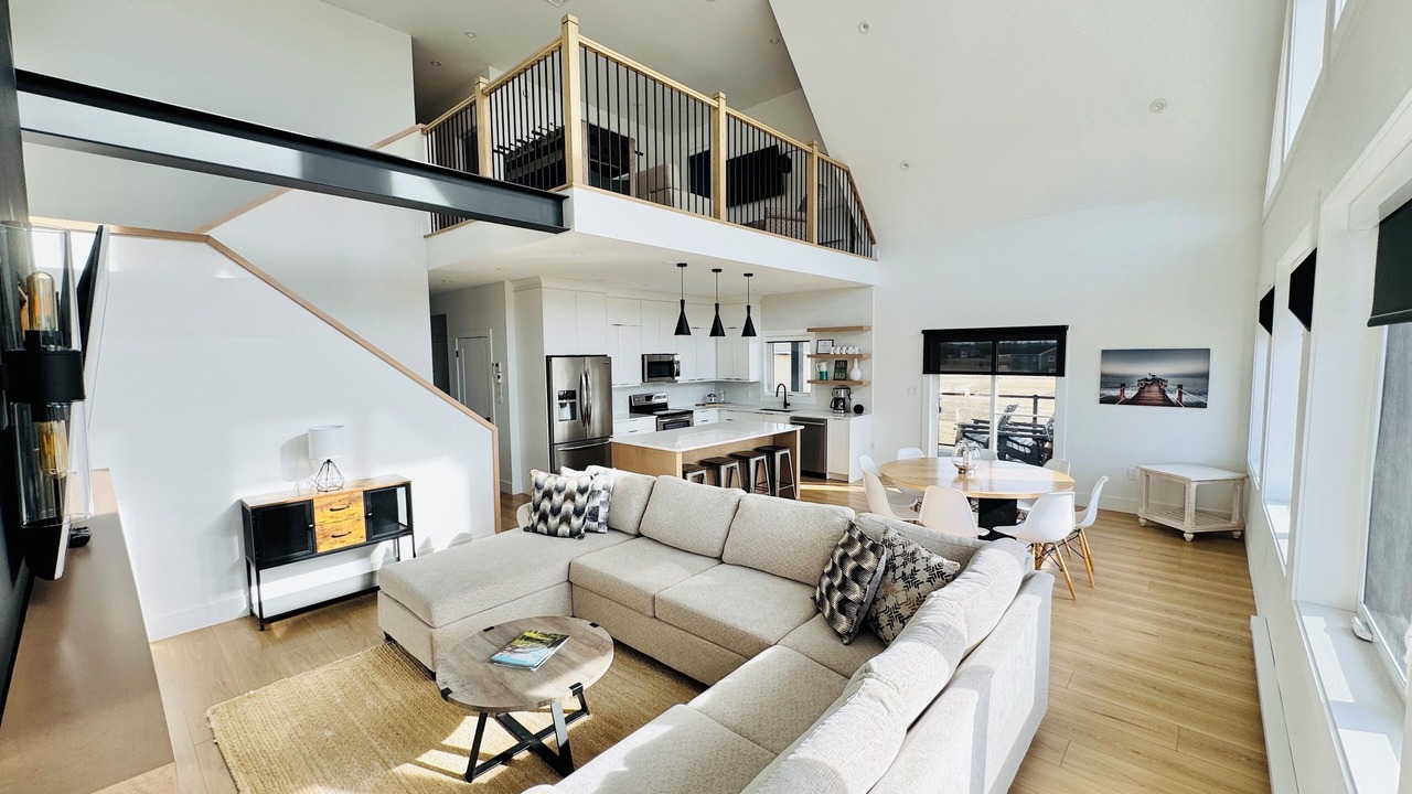 Photo of Livingroom in Brackley Beach