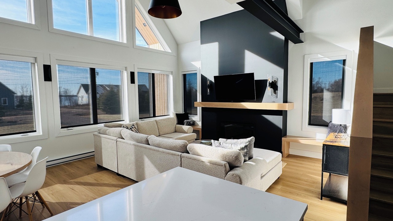Photo of Livingroom in Brackley Beach