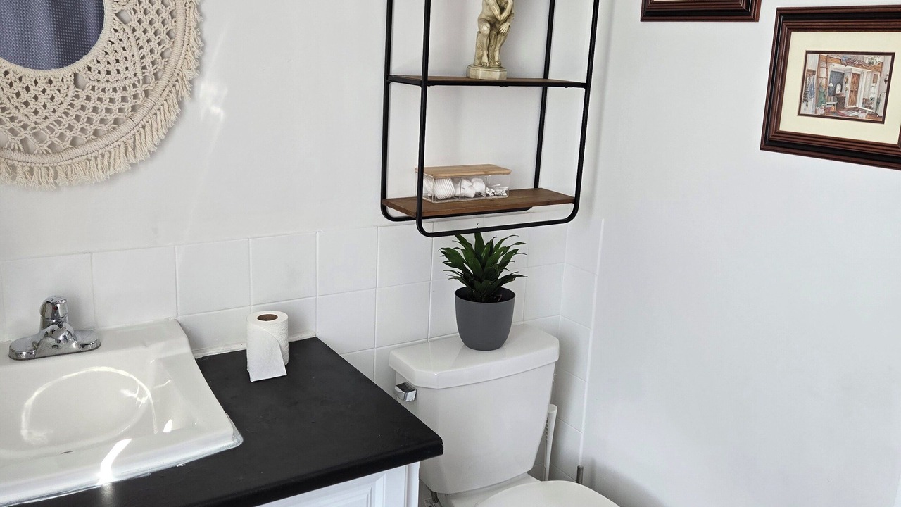 Photo of Bathroom in Windham Centre