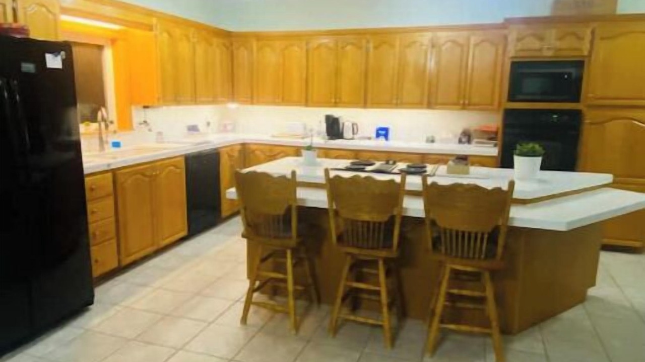 Photo of Kitchen in Colchester County