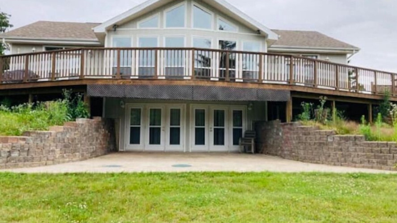 Photo of Outdoor in Colchester County