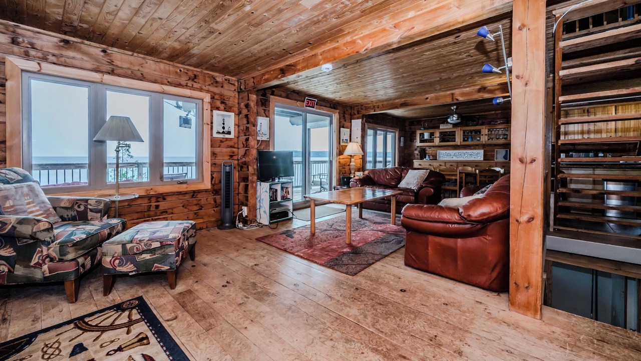 Photo of Bedroom in Lion's Head