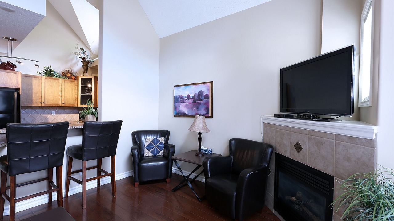 Photo of Livingroom in North End
