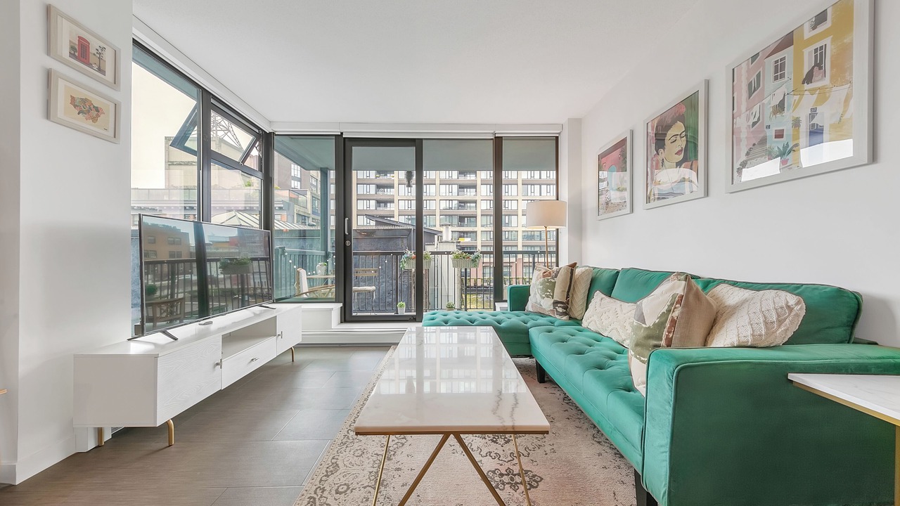 Photo of Livingroom in Gastown