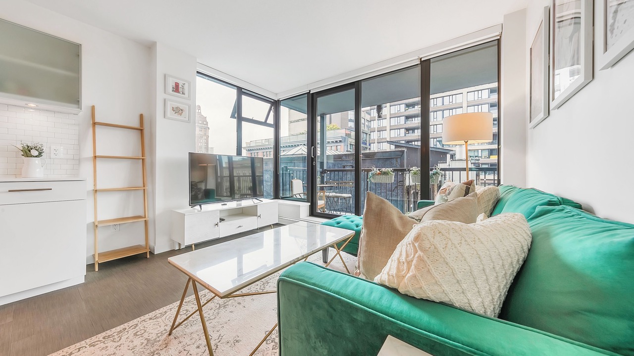 Photo of Livingroom in Gastown