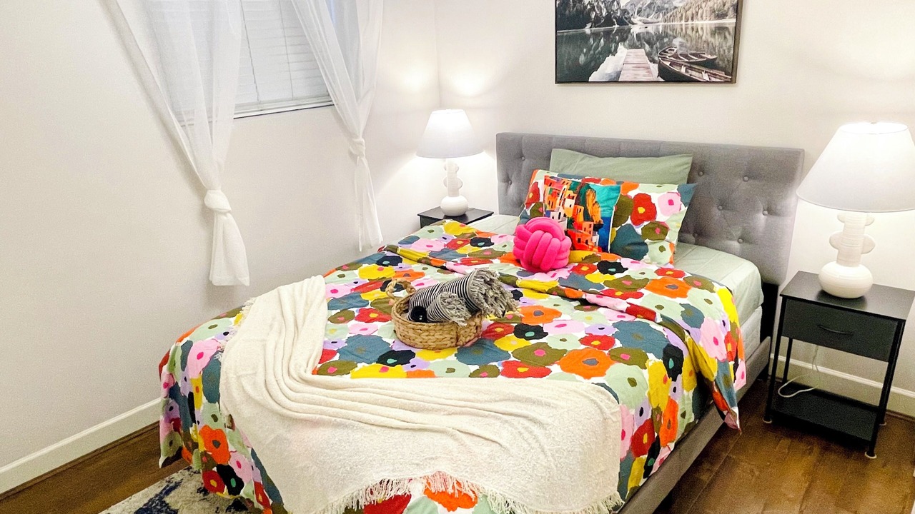 Photo of Bedroom in Yorkson