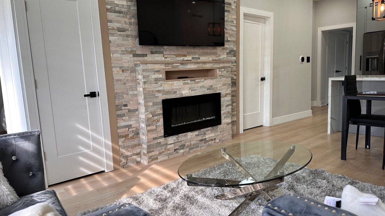 Photo of Livingroom in Brantford