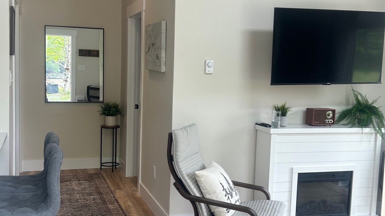 Photo of Livingroom in Keswick Ridge
