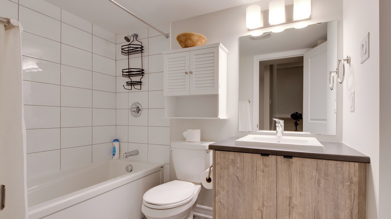 Photo of Bathroom in Ottawa Division