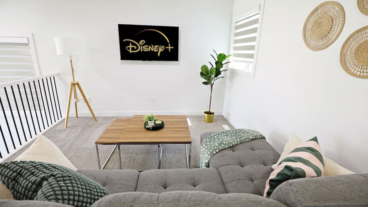 Photo of Livingroom in Southwest Edmonton