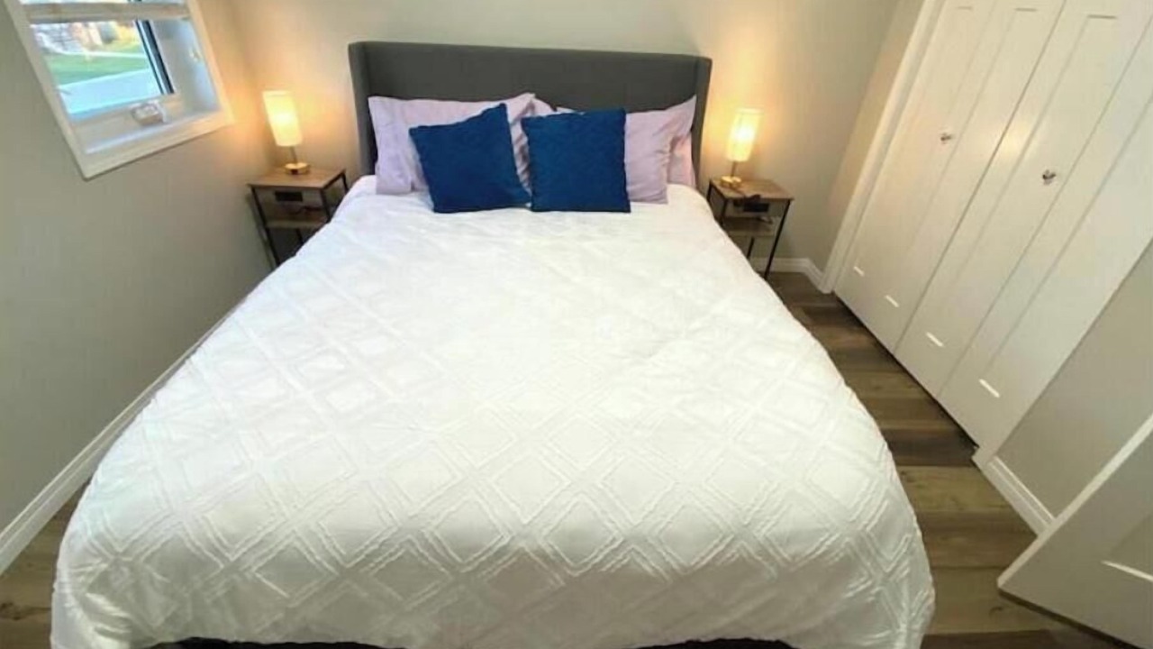 Photo of Bedroom in Sylvan Lake