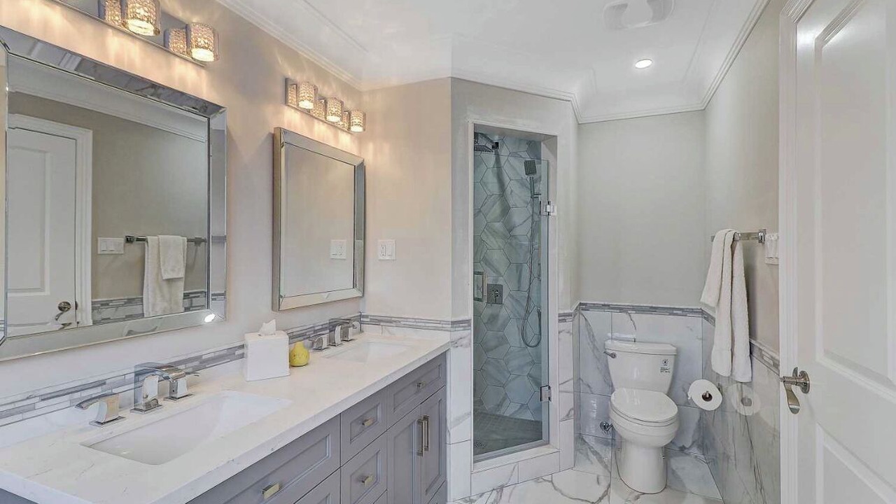Photo of Bathroom in Fallingbrook