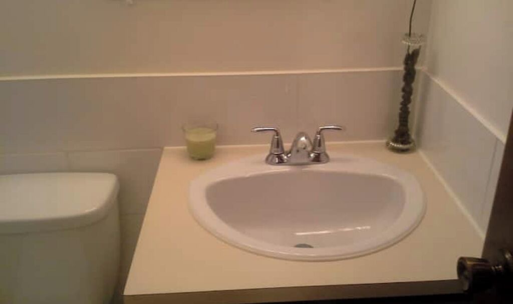 Photo of Bathroom in Dollard-des-Ormeaux