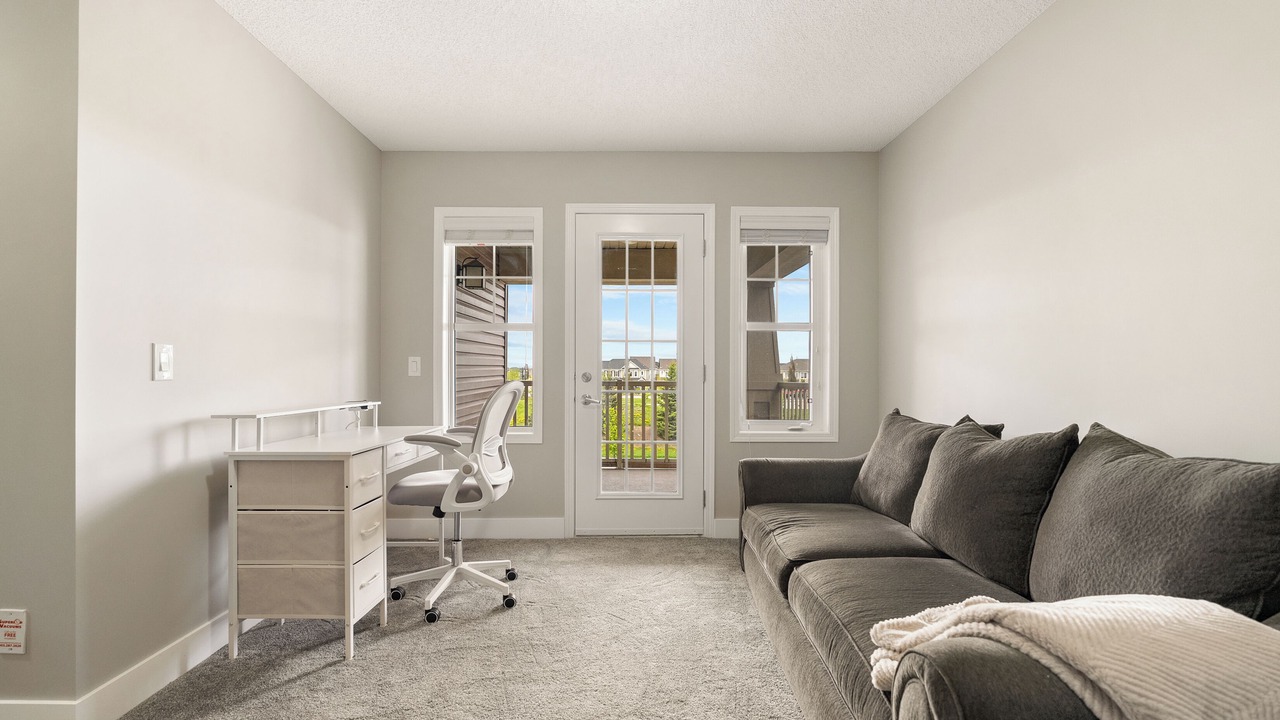 Photo of Livingroom in Airdrie