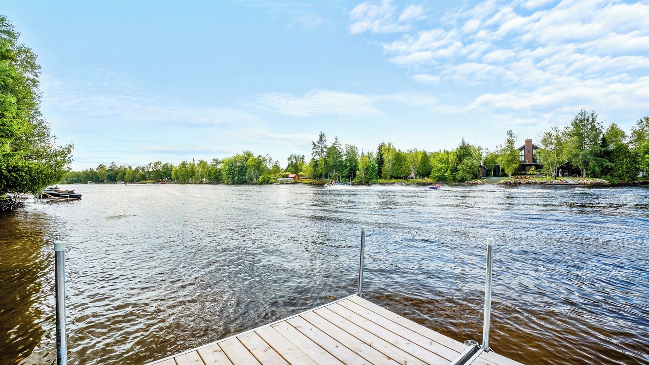 Photo of Outdoor in Weedon