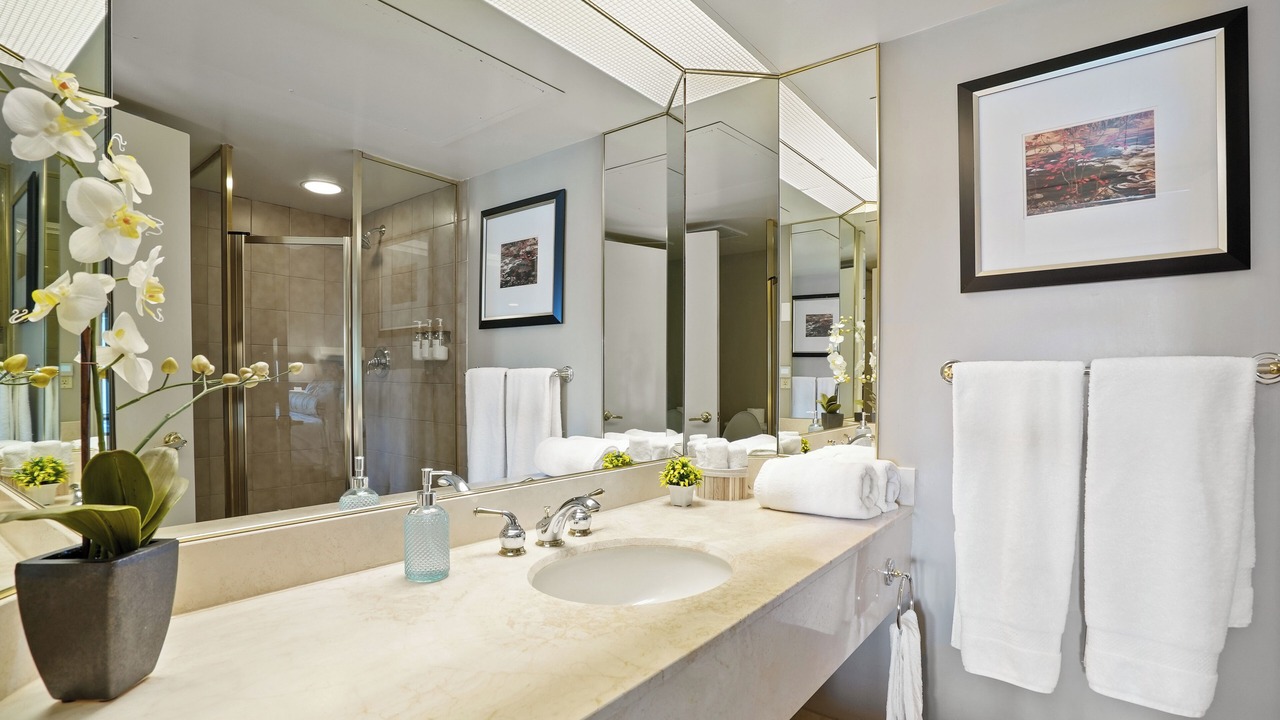 Photo of Bathroom in Oro-Medonte