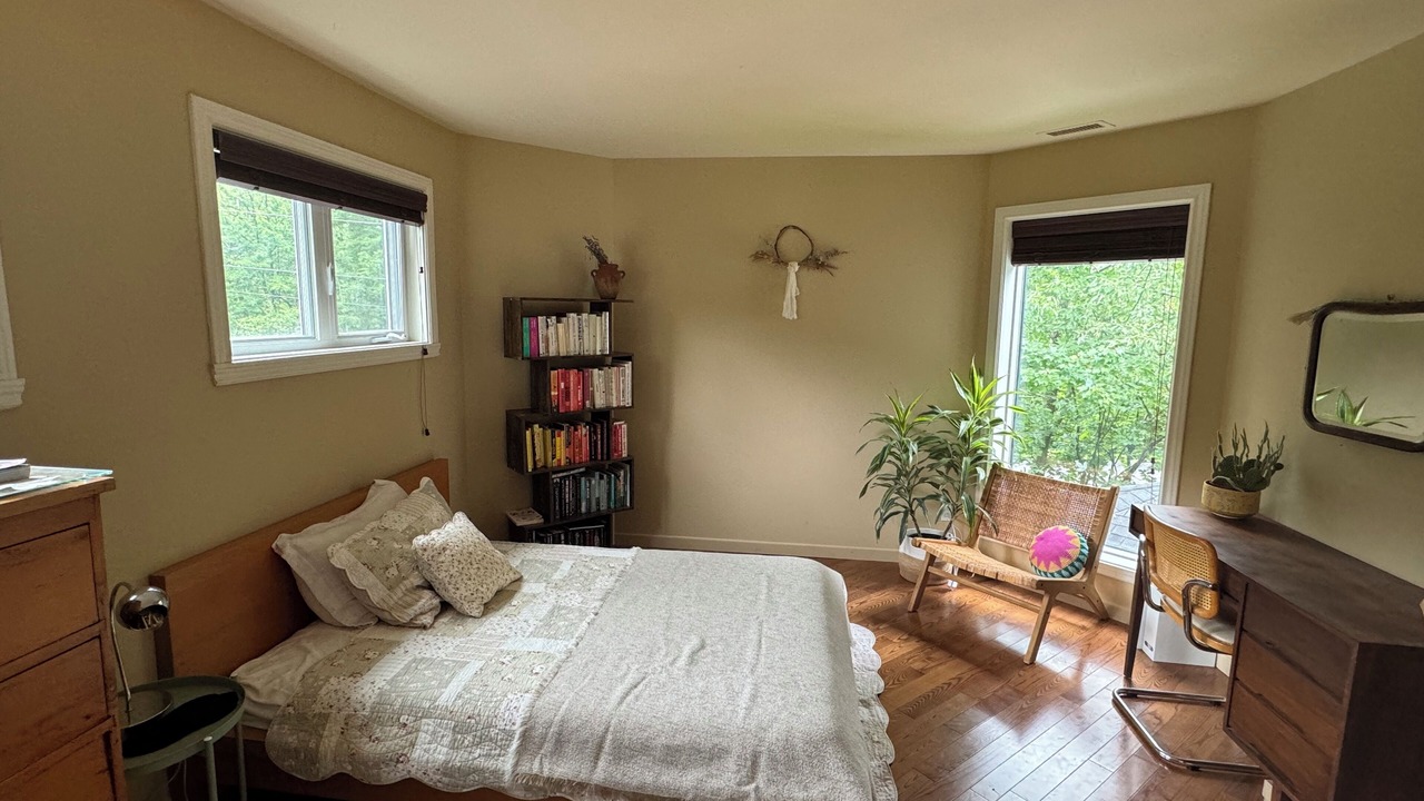 Photo of Bedroom in Sutton